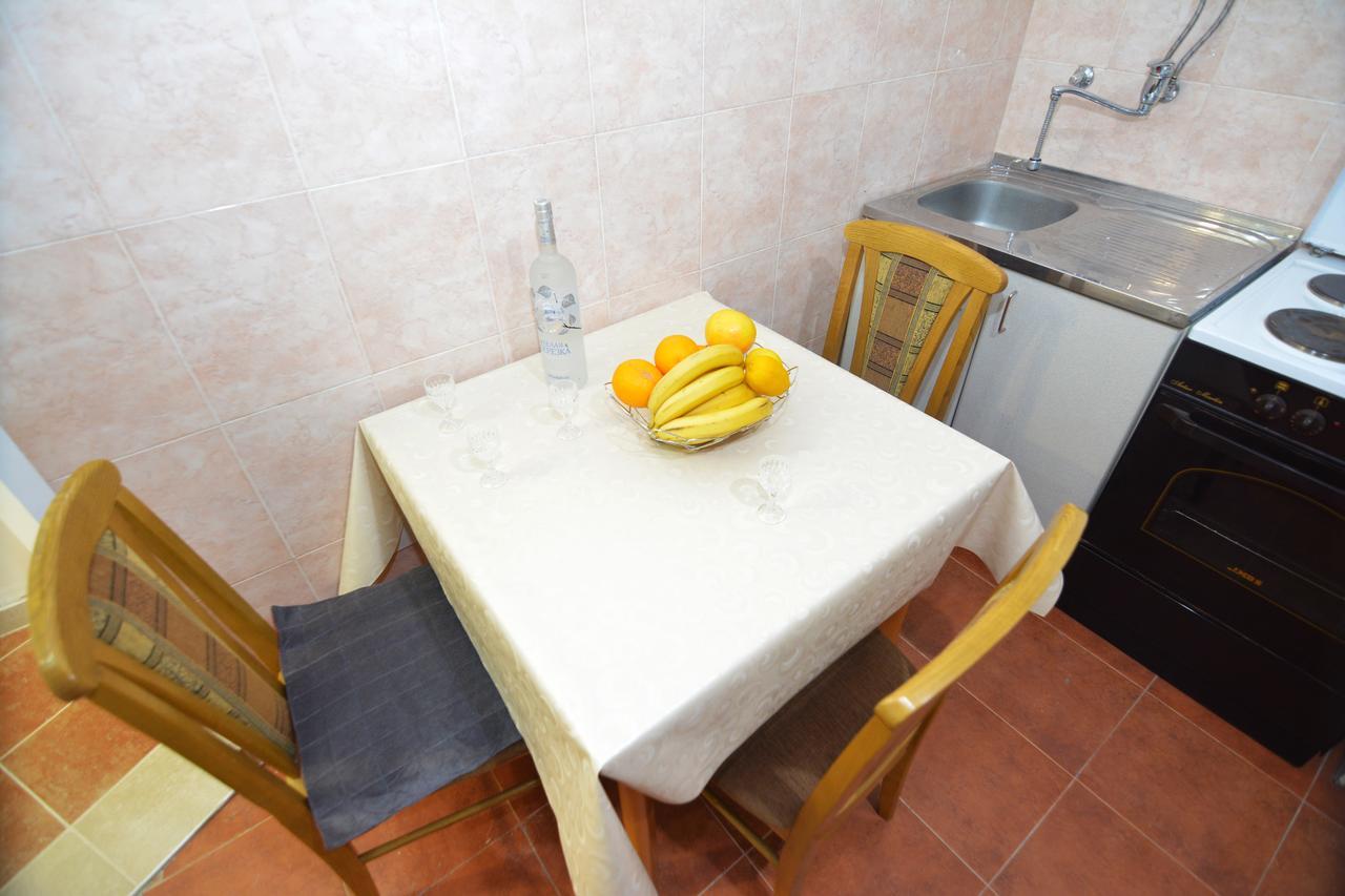 Apartments Jovana Petrovac na moru Zimmer foto